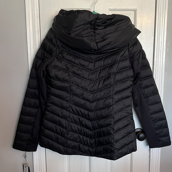 Laundry women’s medium NWT - Picture 6 of 13